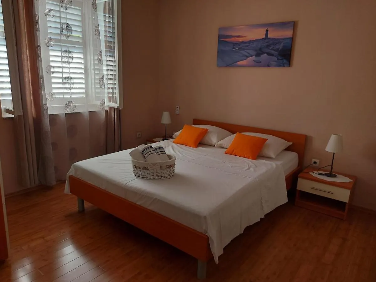 Rooms Mediterranean Gardens Preko Vendégház